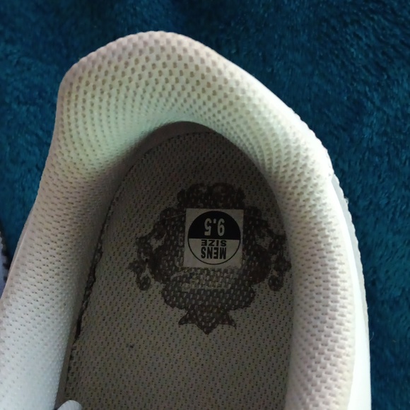 Nike Air Max 90 essential triple white size 11(CN8490-100)PREOWNED - Picture 10 of 13